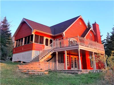 Au Havre de l'Anse (please refer to website for rates and availabilities)