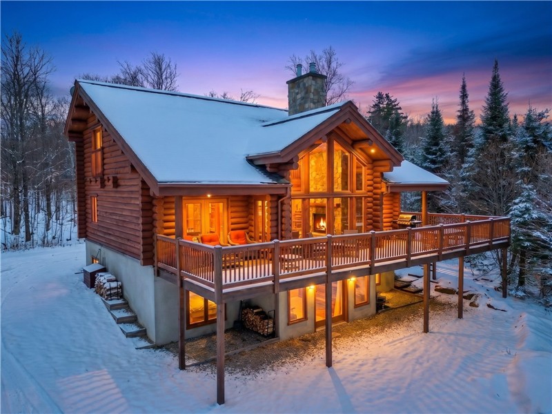 Chalet Apache