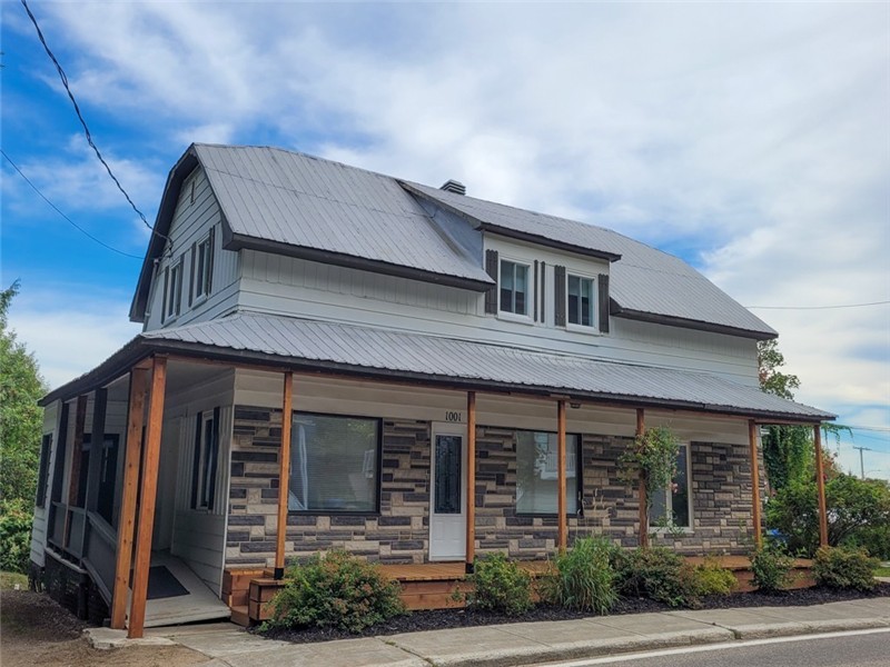 Maison du Village