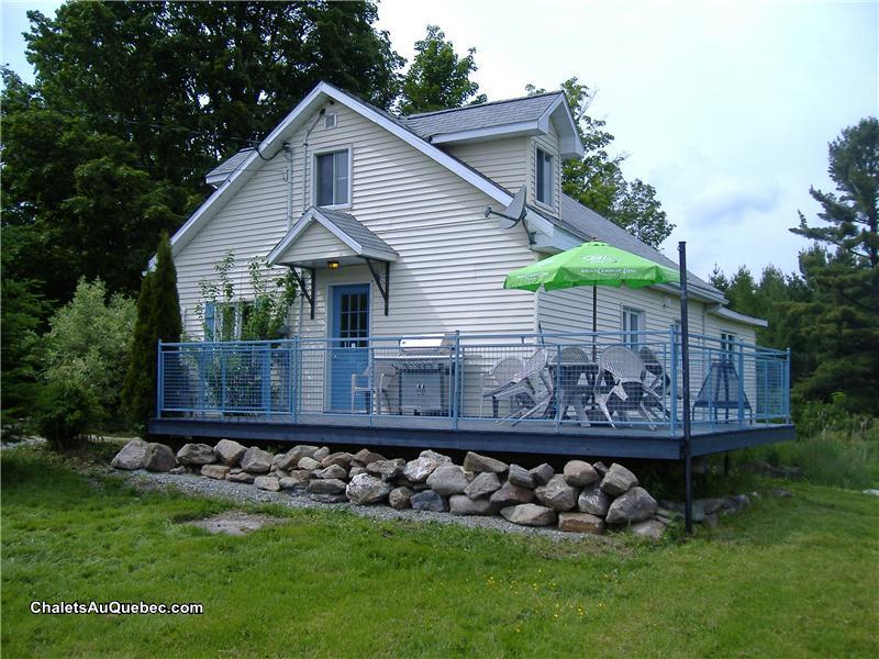 chalet a vendre st-etienne de bolton