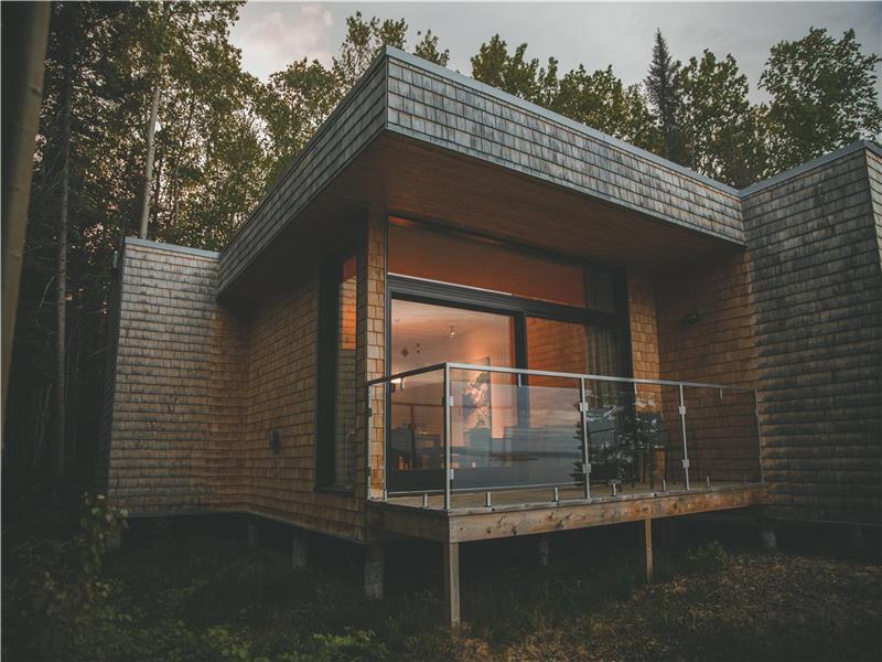 L'Épervier, Île aux Lièvres