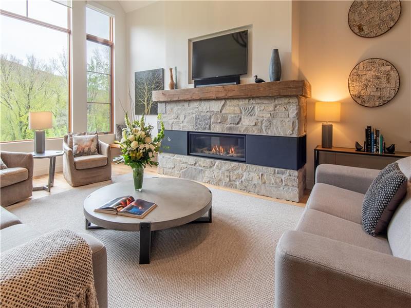 Havre des Legendes 115 - 5 bdr close to ski - Private hot tub