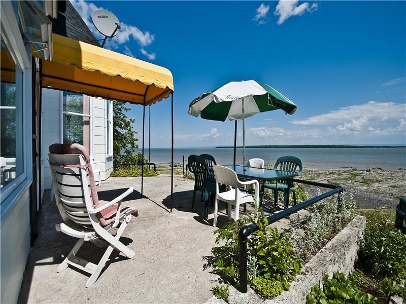 Chalets Labbé sur le bord du fleuve avec spa