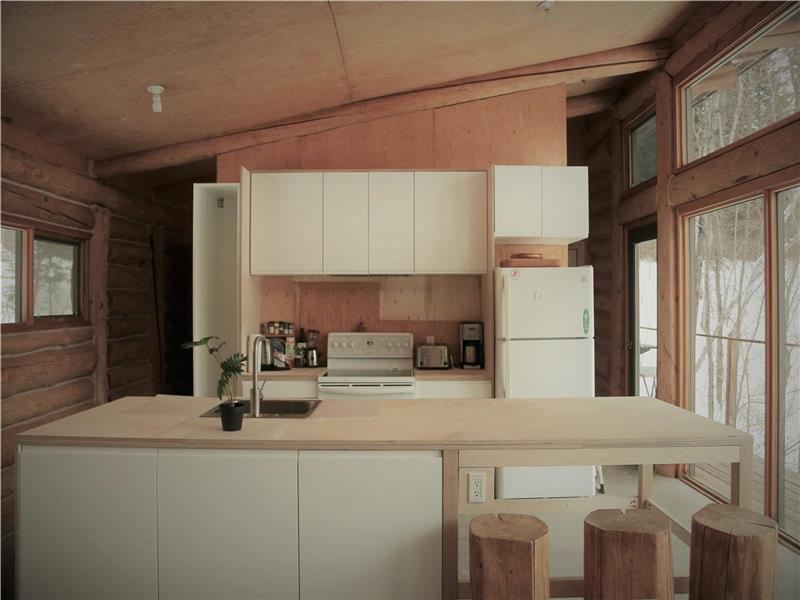 Chalet 10 personnes spa et bord de l'eau, La Belle Étoile