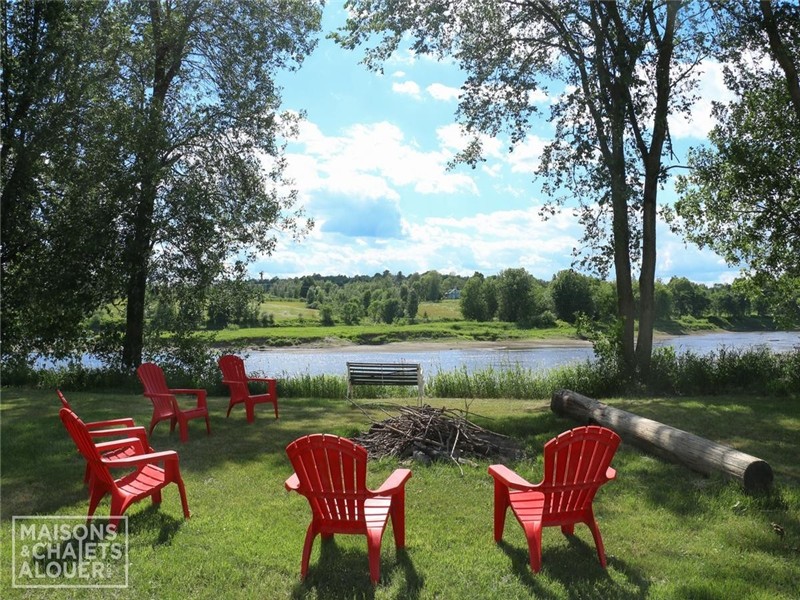 Aux Rives du Bonheur