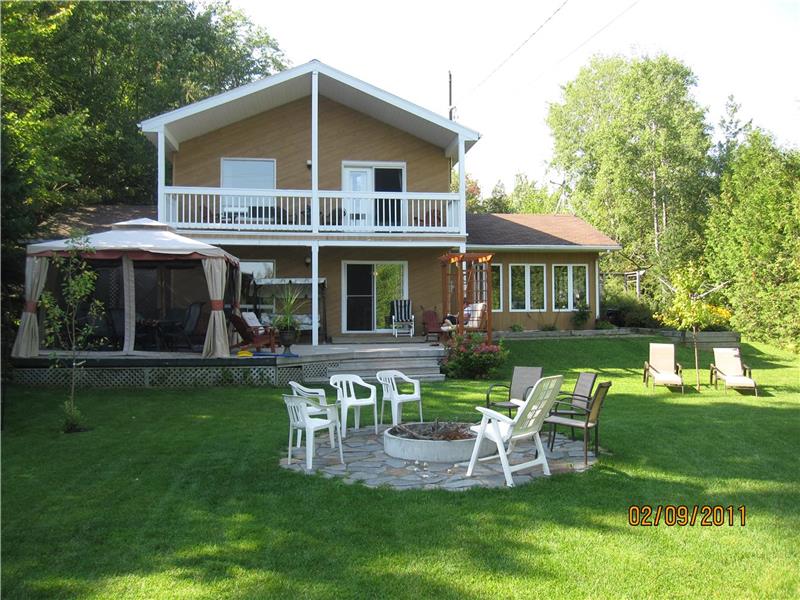 chalet a vendre st-etienne de bolton