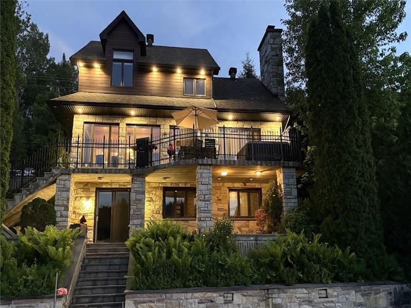 Le Majestueux, Bord de l'eau, Clim, Spa & Ski.