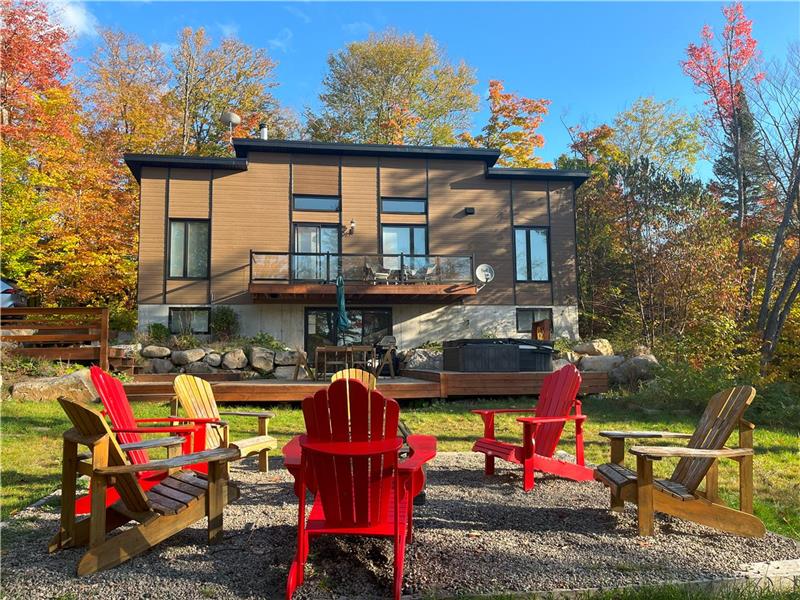 CHALET NORDIQUE (BORD DE LAC & SPA)