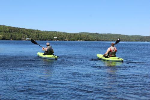 Riverside Lac Labelle with a hot tub