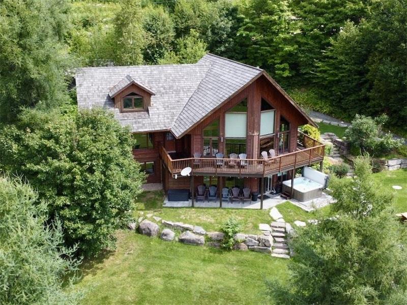 Le Prestigieux, Bord de l'eau, Clim, Spa, Golf & Ski.