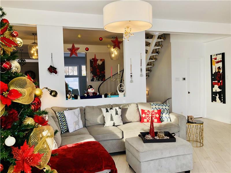 Villa * 40 pers. *SPA * pool table * spectacular view * fire pit * sun room* 15 min to Old Qc