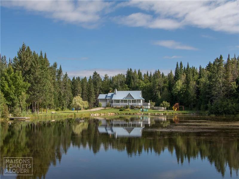 Au Pied des Érables