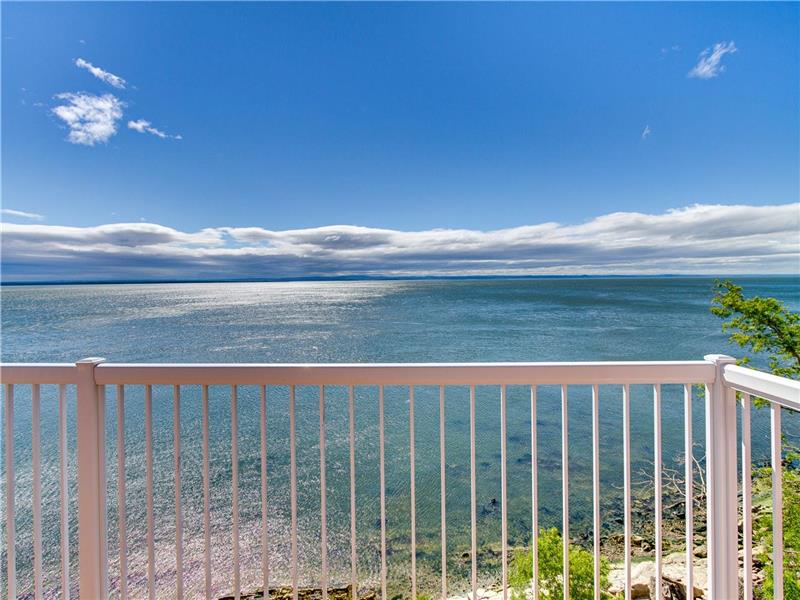 La Magie du Fleuve, un coin de paradis au bord du Fleuve St-Laurent, Saint-Siméon, Charlevoix, Qc