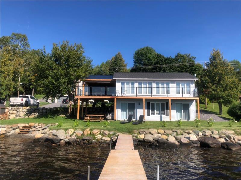 Chalet à louer au bord du Grand Lac St-Francois, Lambton - Estrie