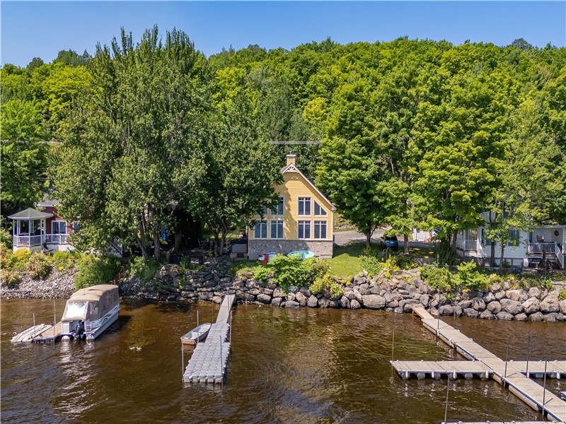 MAGNIFIQUE CHALET DU LAC WILLIAM