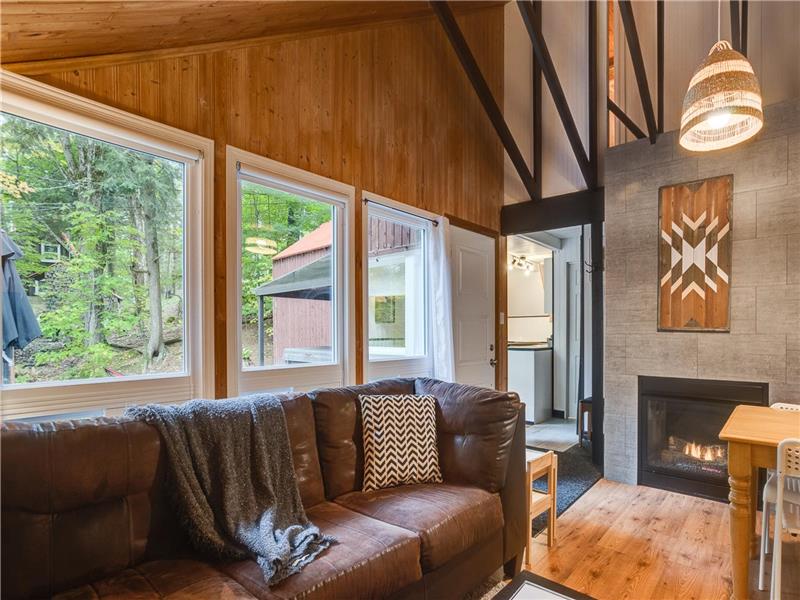 Hôtel à la maison - La Petite Échappée avec spa!