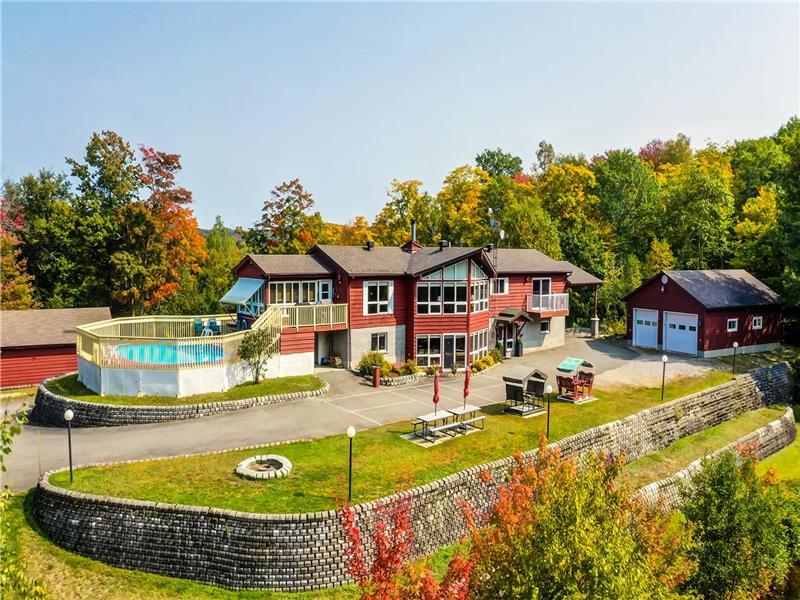 Terre-Neuve Estate (Luxury Rental)