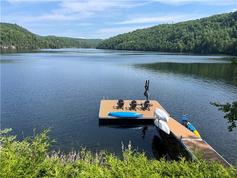 Deals for October and November, 3rd night free. Ask now! Lakehouse Paradise
