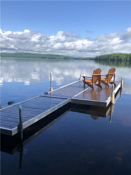 Chalet a louer sur le bord du grand lac Nominingue