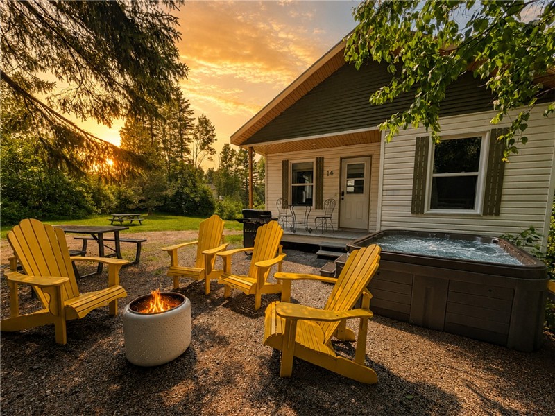 Chalets en forêt avec spa privé — 45 min de Québec