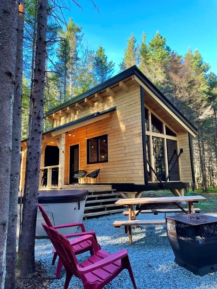 L'Adèle (cabananse com)