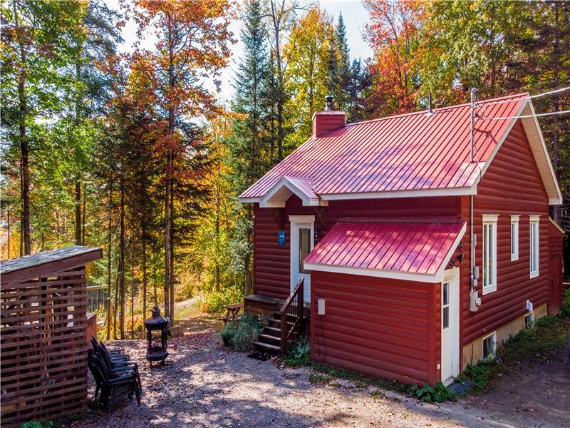 Nature and Tranquility – Le Colibri