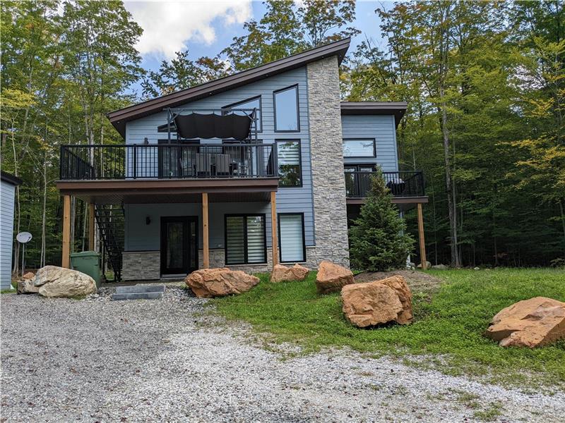 Beautiful country house, nature in all is magnificent