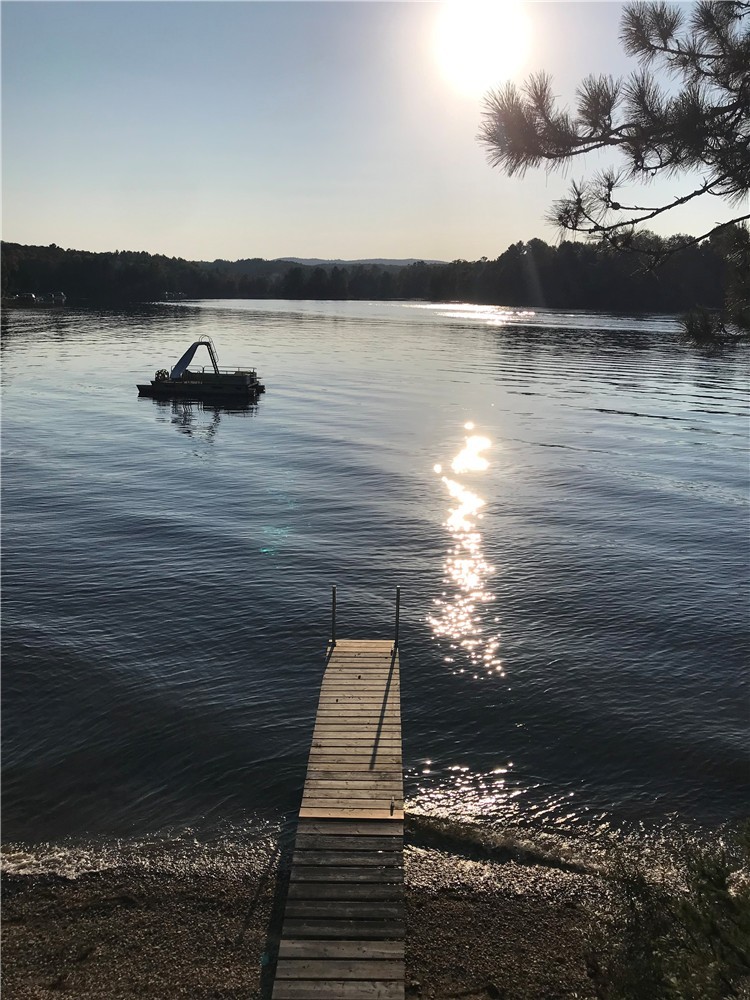 Chalet des Pins - Bord de l'eau ! Été 2026 disponibilités