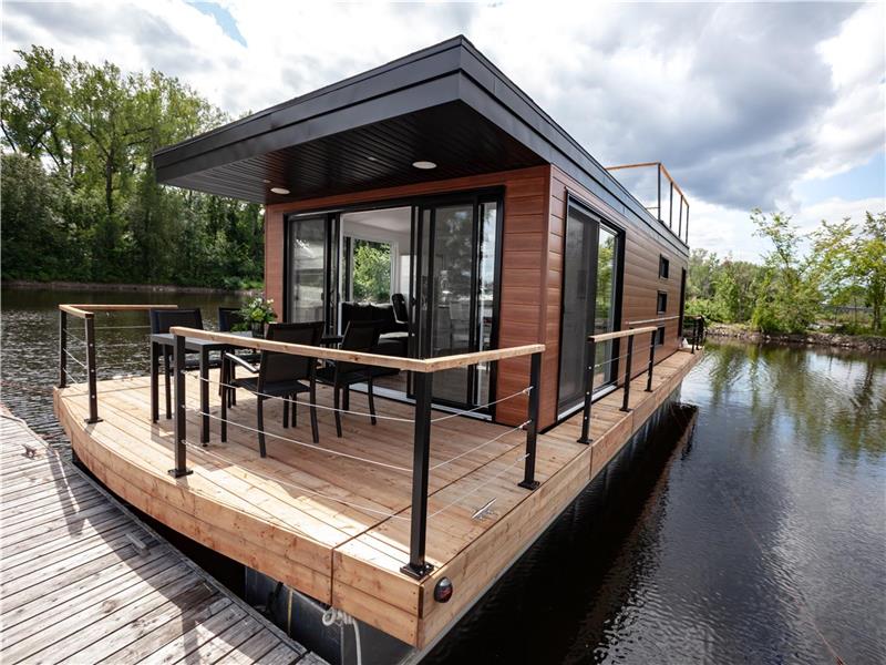 Maison flottante - Yacht Club de TR 2