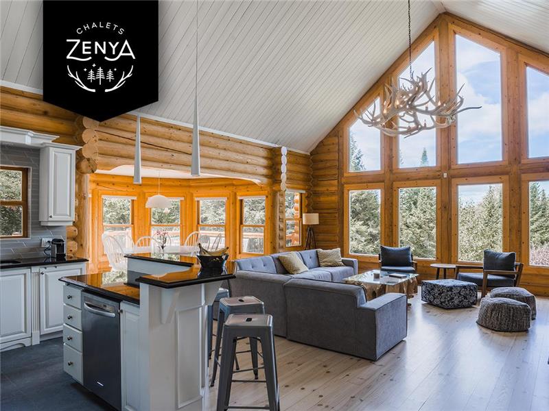 Chalet Red Deer Spa (Fiddler Lake)