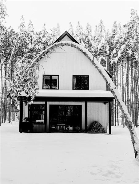 Le Petit Chalet au Lac Schryer