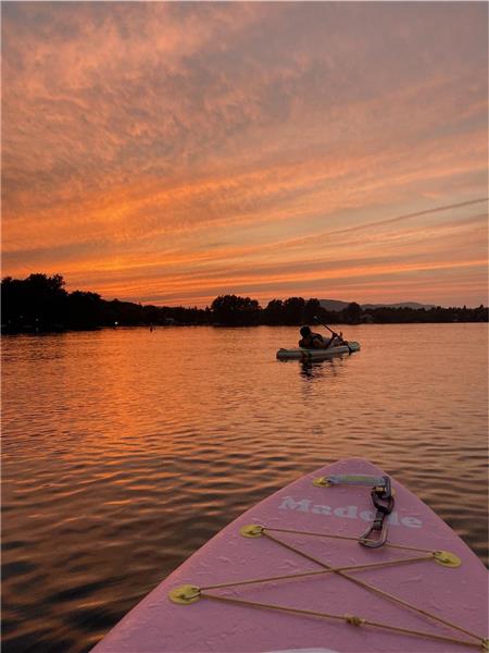 Farmhouse 5 chambres Lac Brome (32 jours+) - Spécial Printemps 2025 - $3875/ mois