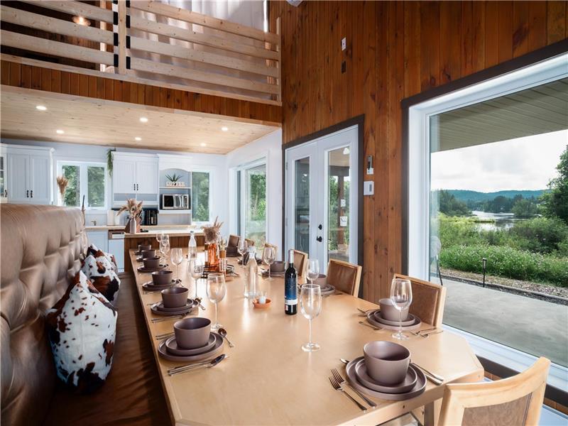 Barnhaus - Private waterfront estate