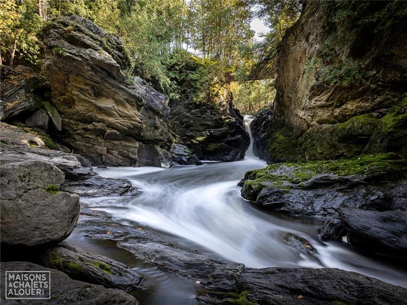 Le Paradis de la Chute Secrète