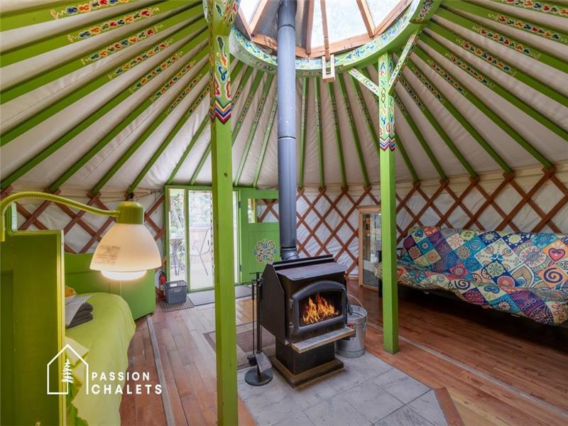 * PASSION CHALETS * | YURT LA BOHÉMIENNE | SPA - NATURE - FIRE PIT