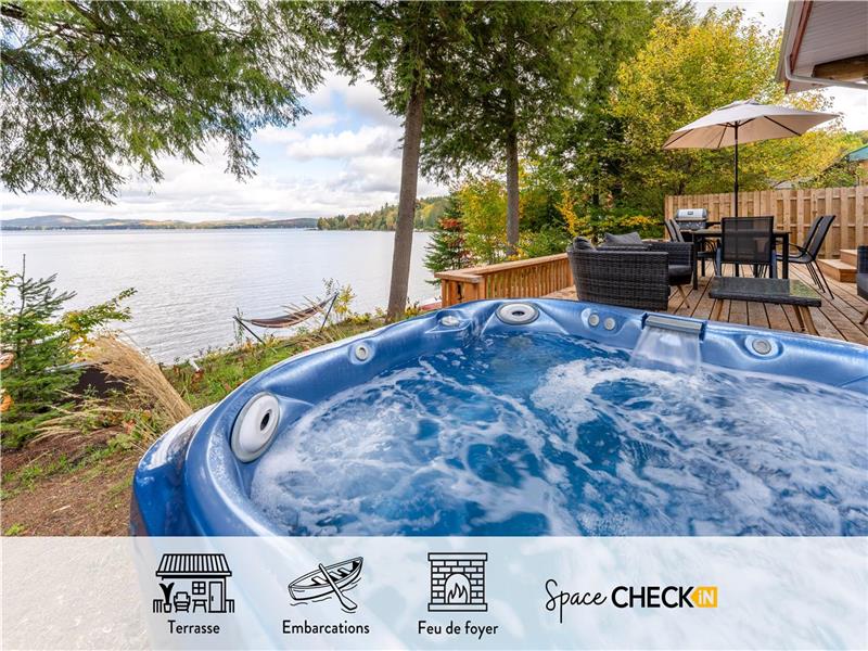 Chalet Pommette | Spa | Lake Front | Fireplaces