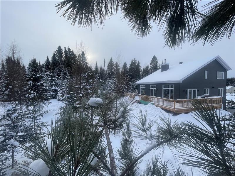 Grande maison confortable à la campagne