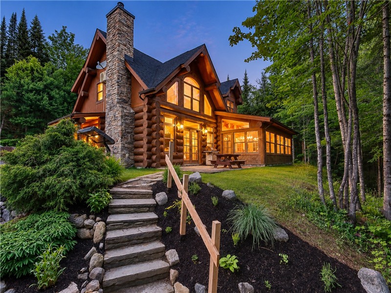 Chalet Authentik 3 | Spa, Piscines et Bord de lac - Fiddler Lake Resort