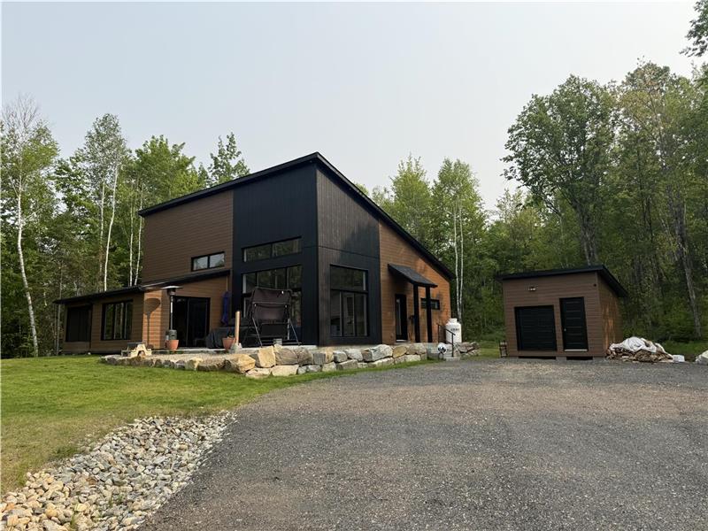 Chalet le 3751 Saint-Come