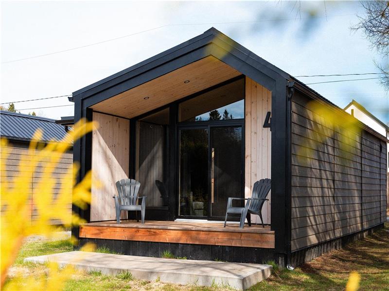 Mini-chalet au coeur de la nature avec station thermale, à  mi-chemin entre Québec et Charlevoix