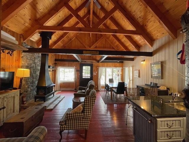 Le Rustique: haven of peace near Mont-Orford!