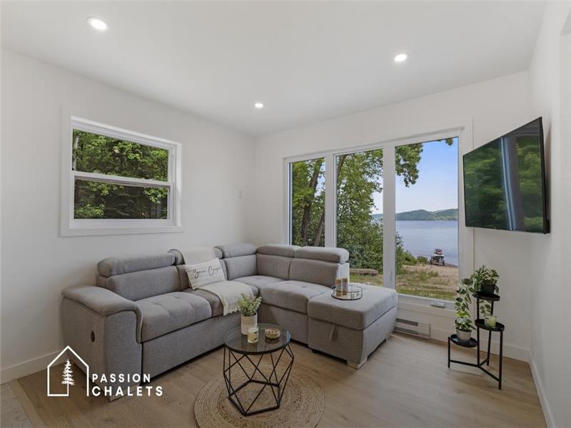 * PASSION CHALETS * | L'AIGLE | LAKE - SPA - BEACH - WATERCRAFTS - DOCK - FIREPLACES - ACTIVITIES ++