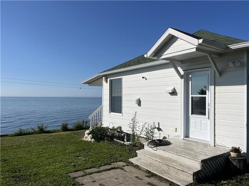 My little house by the sea