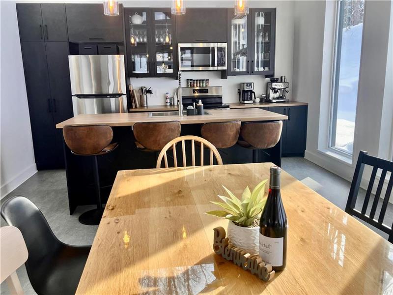 La Grange 220 - Hot tub, swimming pool and National park