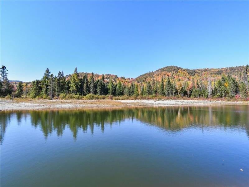 * PASSION CHALETS * | LA P'TITE VIE | SKI VAL ST-CÔME (800 mètres) - FOYERS - LAC - VOLLEY-BALL