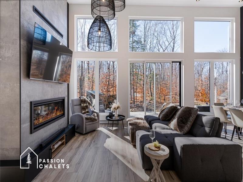 * PASSION CHALETS * | À L'OMBRE DES MONTAGNES | SPA - FIREPLACE - GAMES TABLES - MODERN - SPACIOUS
