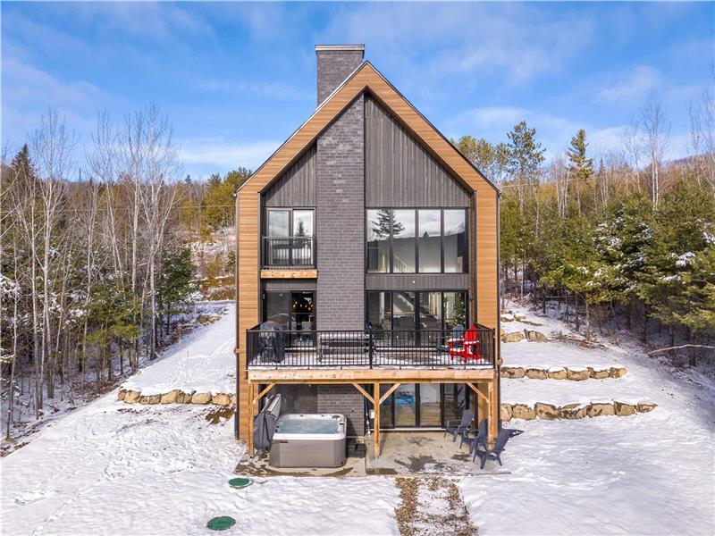 Scandinavian chalet, SPA and Pool Table | Le 70