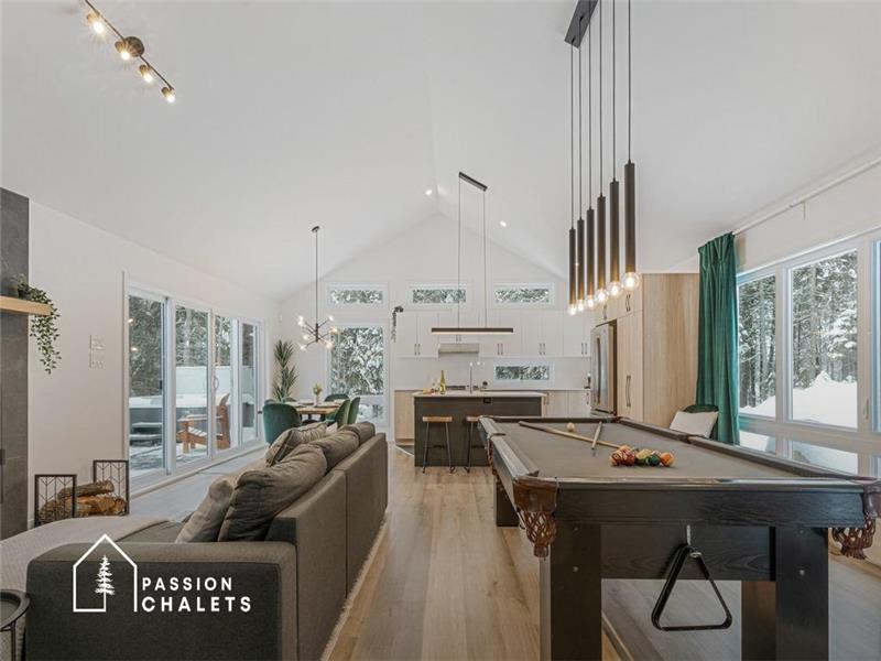 *PASSION CHALETS* | CHALET NATUROC | SPA - BILLIARDS - SKI - FIREPLACE - LUMINOUS - MODERN - PETS