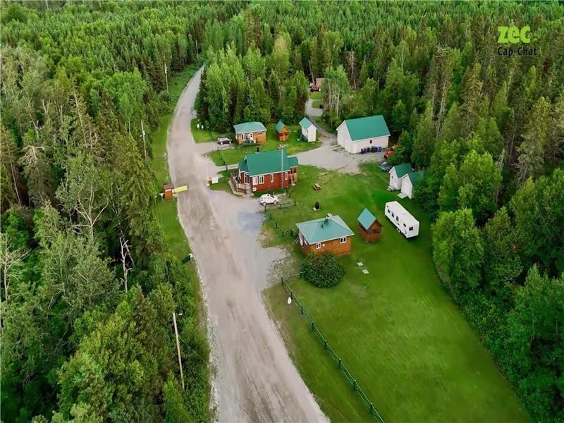 ZEC Cap-Chat cottage