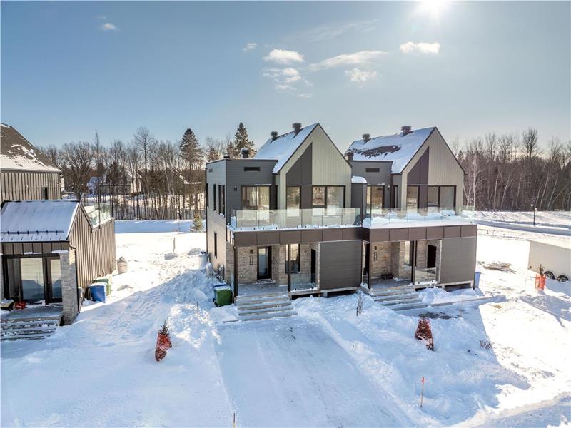 Spa et Vue sur la Montagne | World Cup